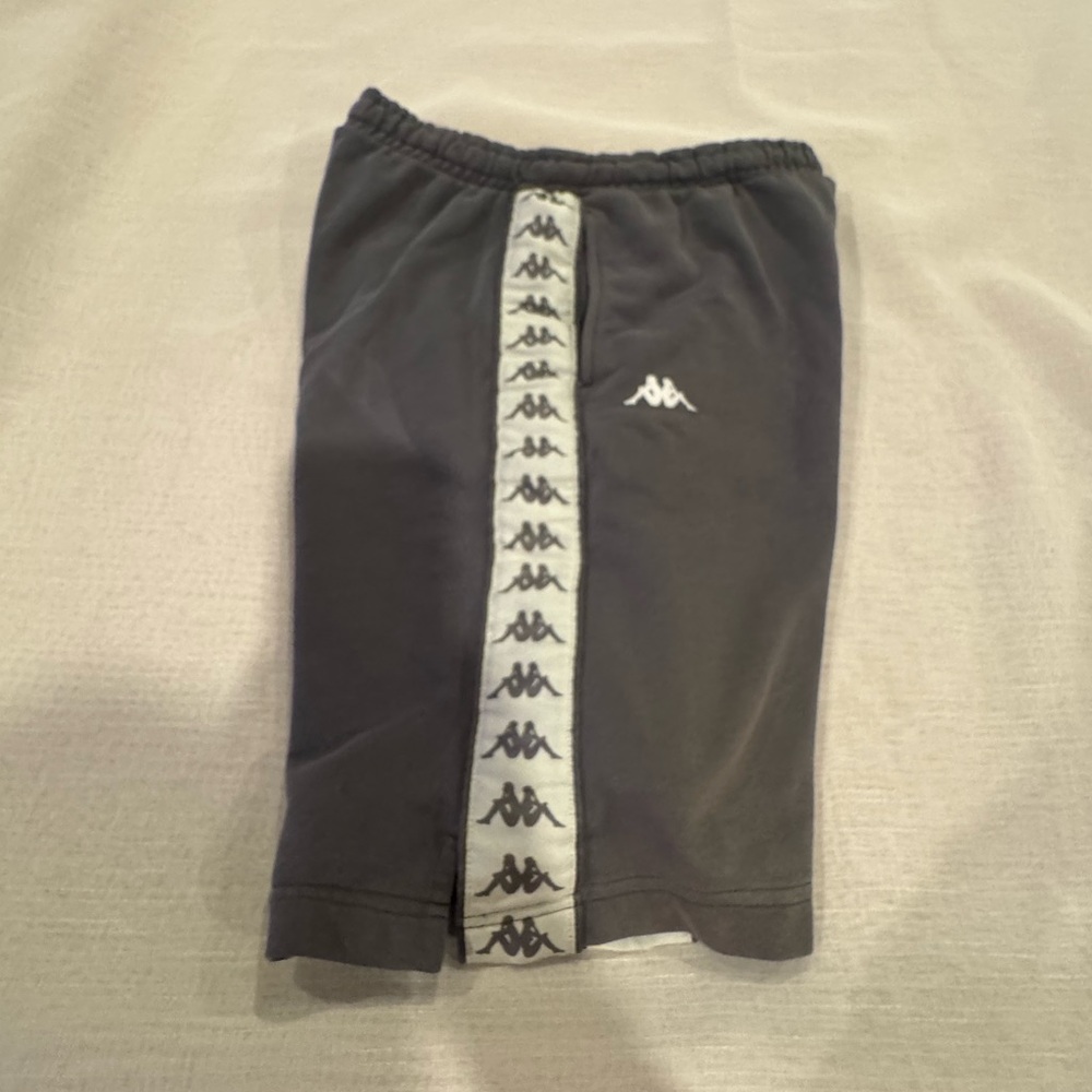 Kappa Charcoal and Cream Logo athletic sweat shorts men’s L